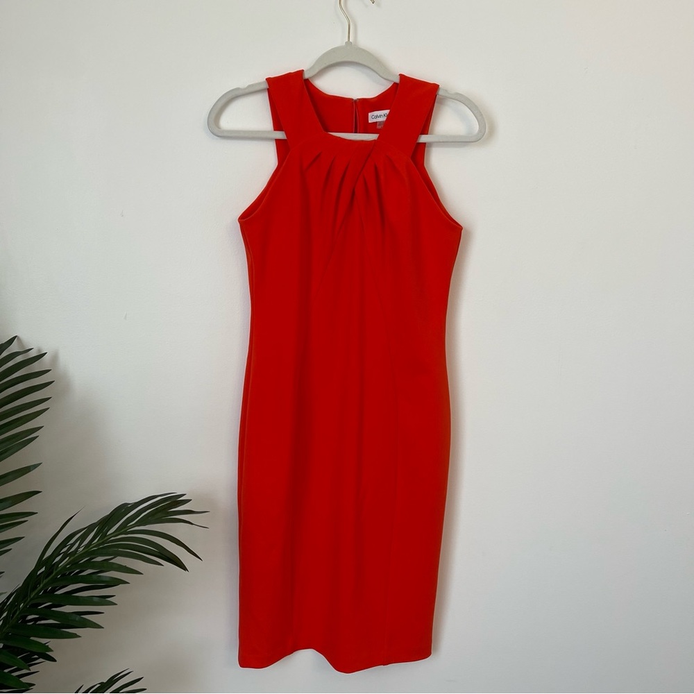 Office Midi dress in vibrant red